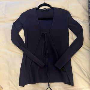 Lioness tie top